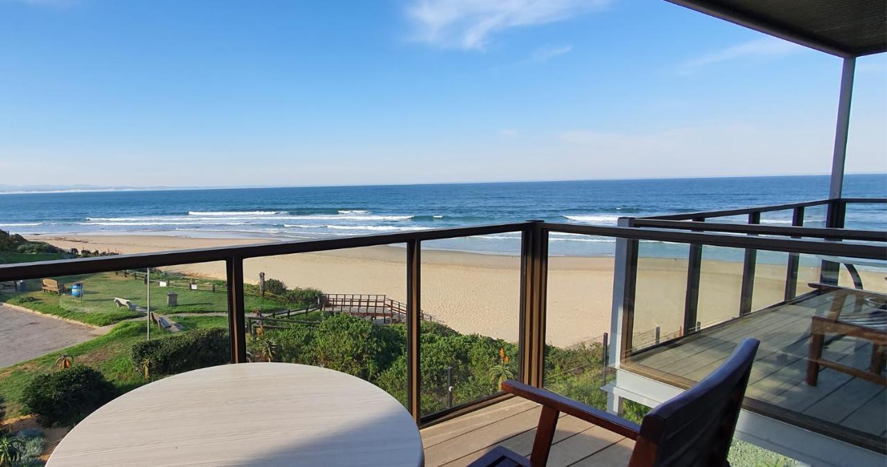On The Beach Guesthouse Jeffreys Bay Εξωτερικό φωτογραφία