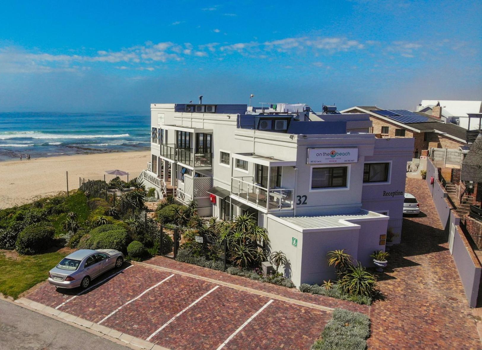 On The Beach Guesthouse Jeffreys Bay Εξωτερικό φωτογραφία